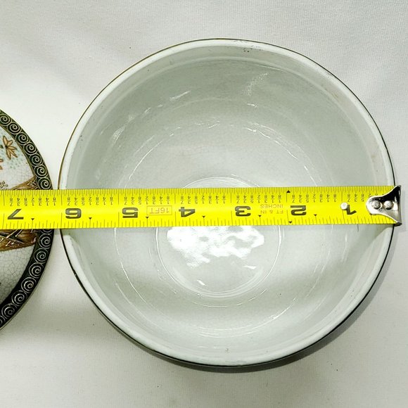 Asian inspired hand painted lidded cache pot - Picture 11 of 12